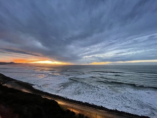 10220