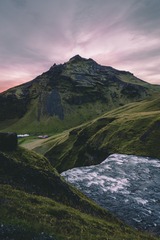 1023