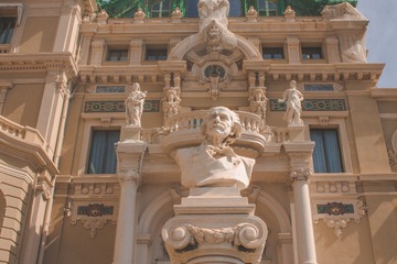1990
