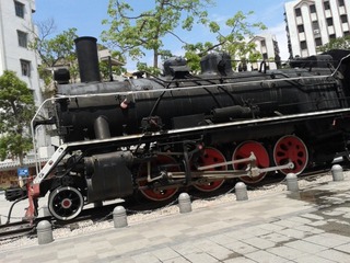 6451
