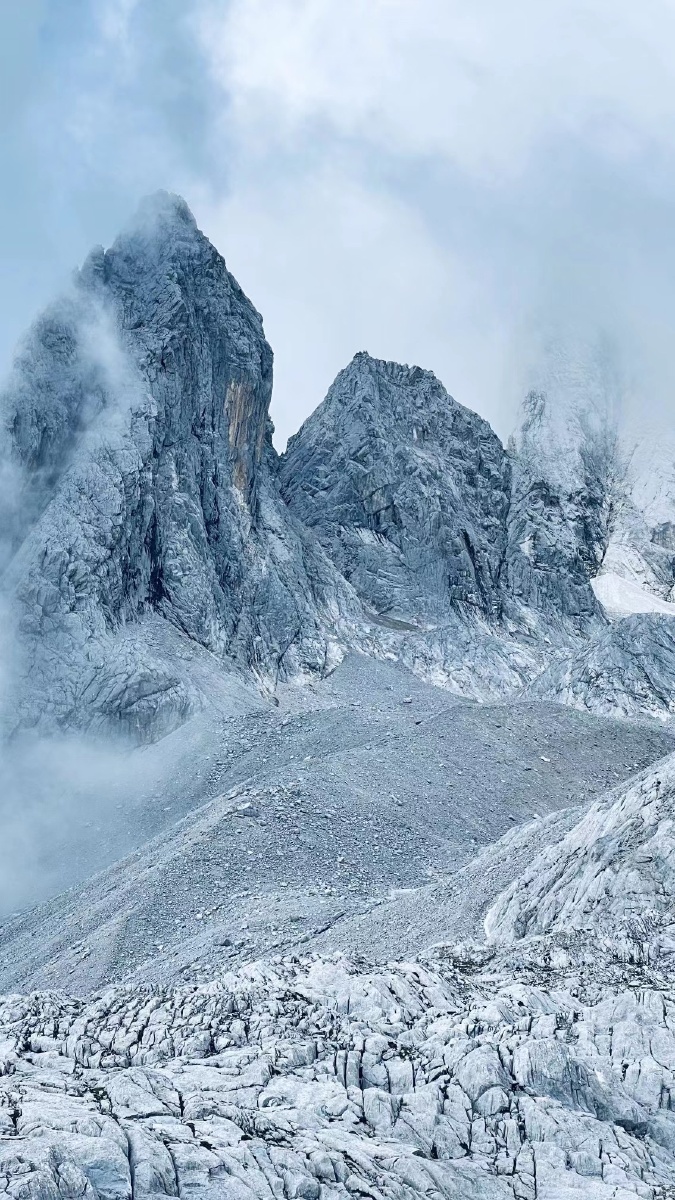 玉龙雪山# 像极了手机壁纸 - 肖恩shawnmax - 图虫