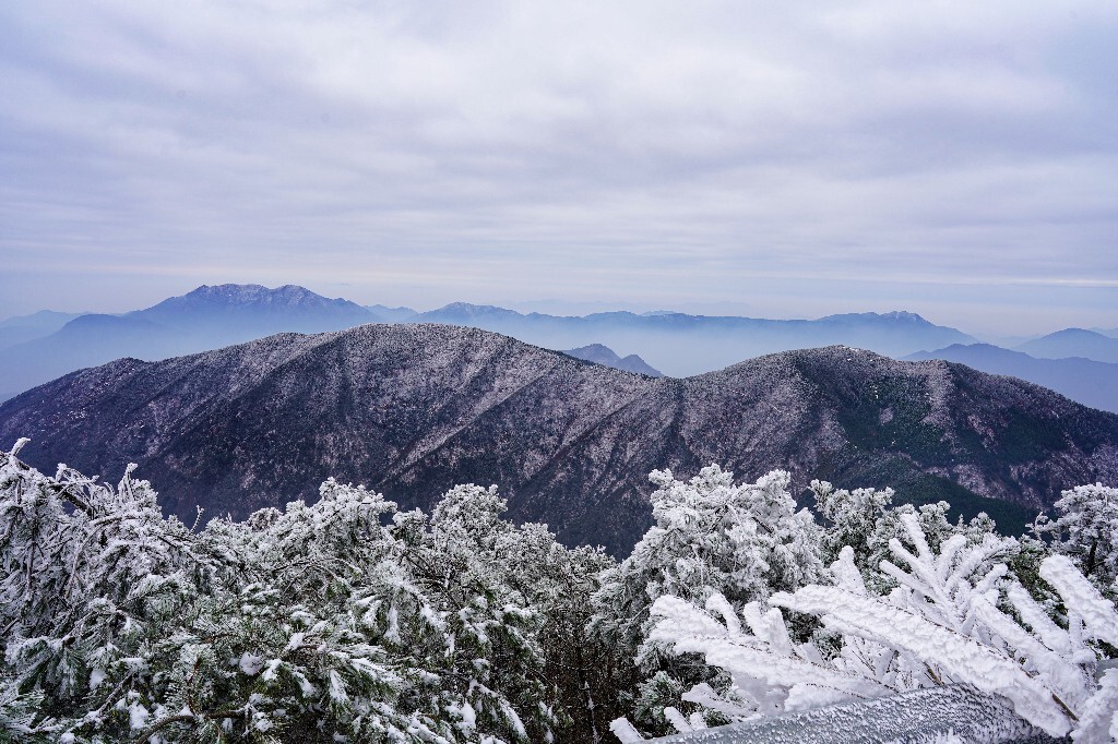 临海括苍山冬季景色雪景雾凇
