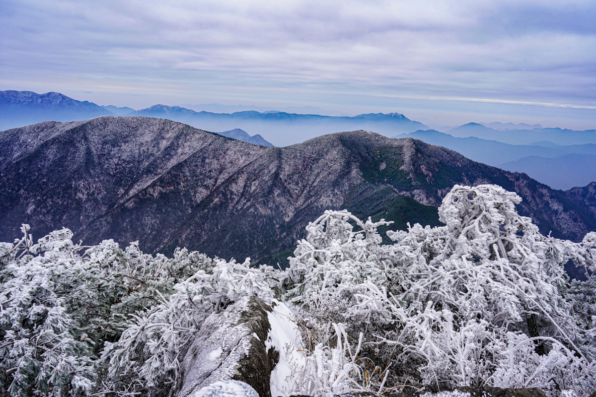 临海括苍山冬季景色雪景雾凇