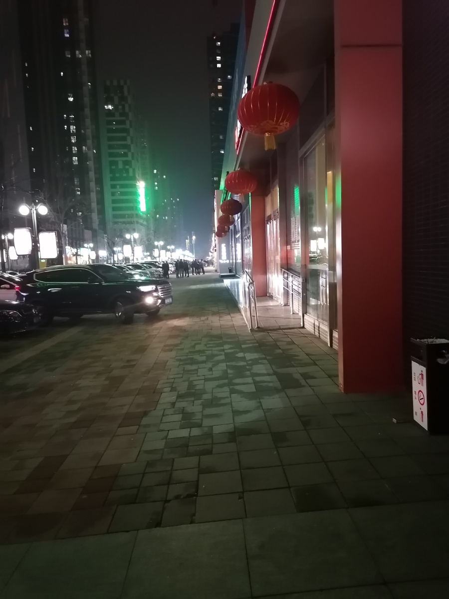 晚上优美街景