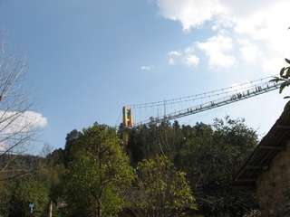 4706928