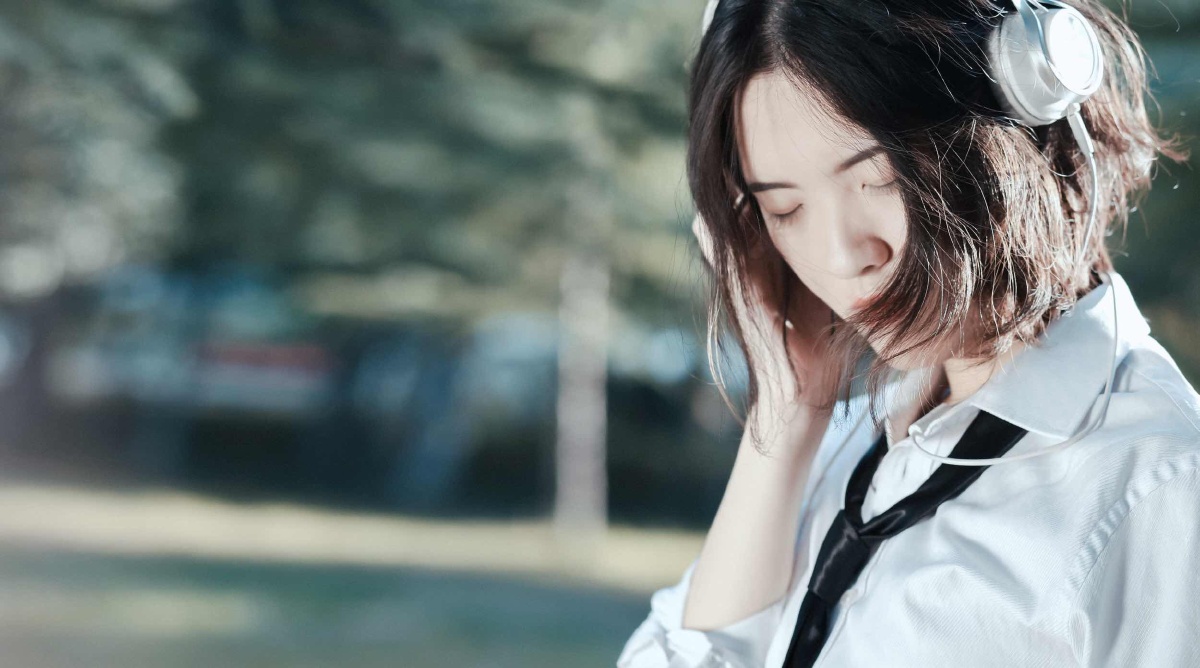 一首关于青春的歌+不能说的秘密