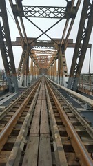 586594