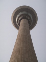 1258537