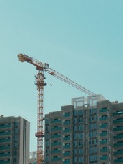 90621