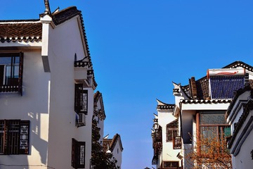 53E3EE1B-08F5-4022-8E06-A45AB0D2617A/L0/001