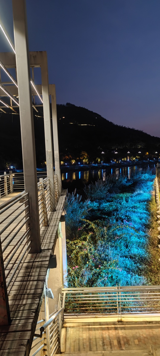 福建省福清市玉融山公园五马山景区风景夜景亭子栈道,城市夜景河边