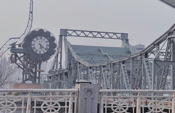 D384CFDF-F39B-4E9B-A956-1DE58761DCA1/L0/001