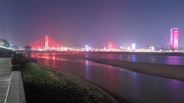 825278