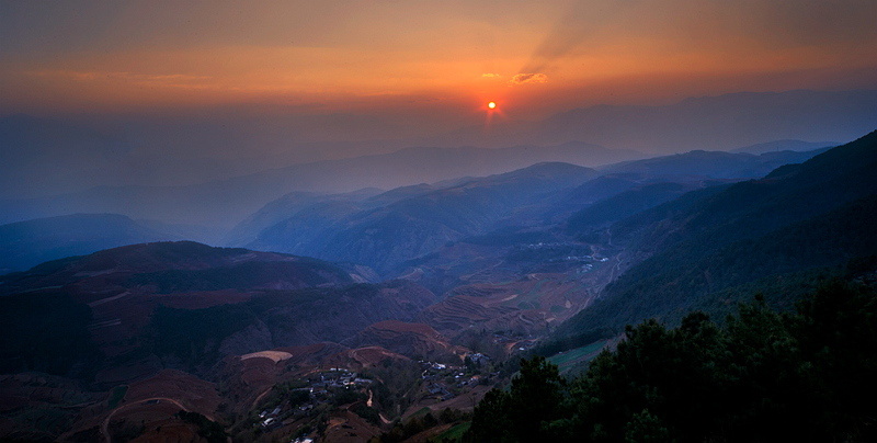 打马坎日出 br />