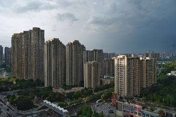 3524381