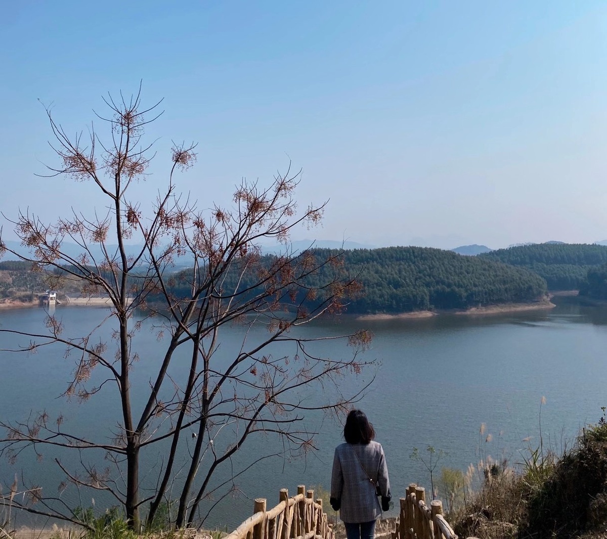 广西罗城燕山湖