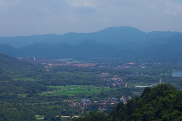 F047830C-CB32-4350-AAF8-B591B6082415/L0/001