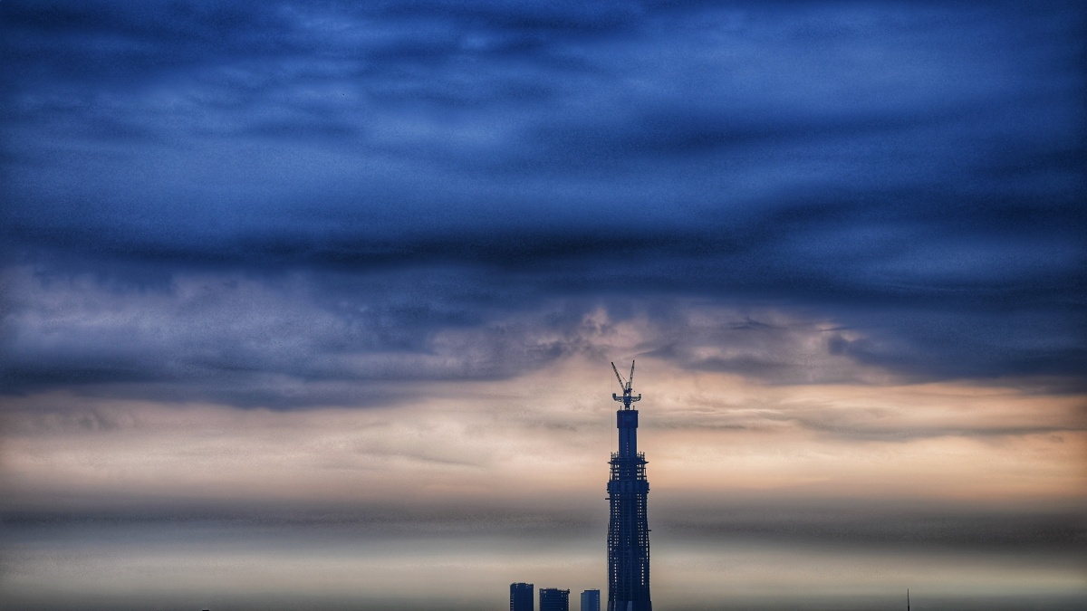 风雨变幻一瞬间