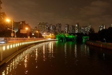 D9D1E3EF-C1D0-4266-8166-81B85279213B/L0/001