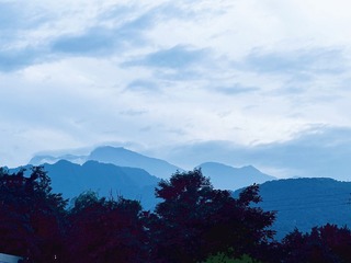B8963F27-D6F5-4F5F-BCBF-C6EE760DF6F1/L0/001