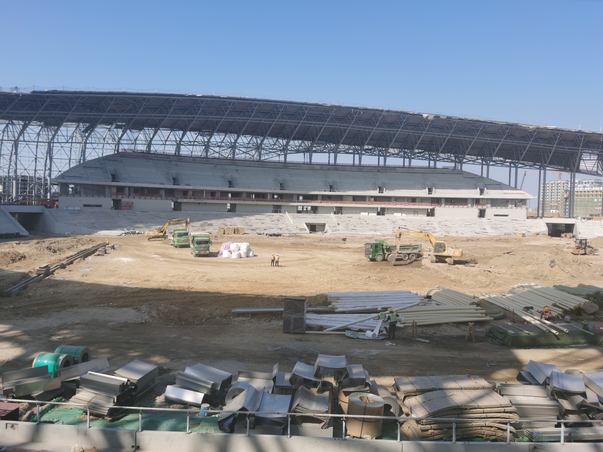 钢结构体育场馆幕墙骨架施工现场现场金属屋面工地