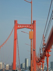 180565