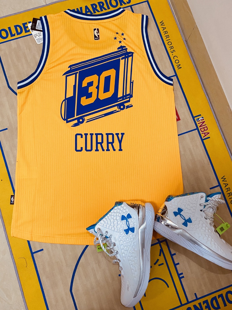 库里一代勇士复古球衣