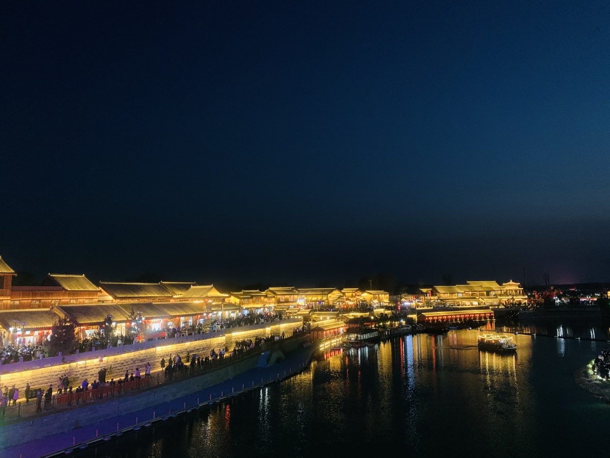 邯郸如意湖的夜景非常美