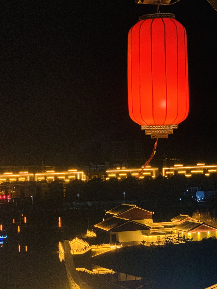 邯郸如意湖的夜景非常美