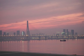F4E453BD-78E0-4A2F-8B6C-9B55E82119FC/L0/001