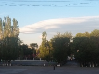 1067254