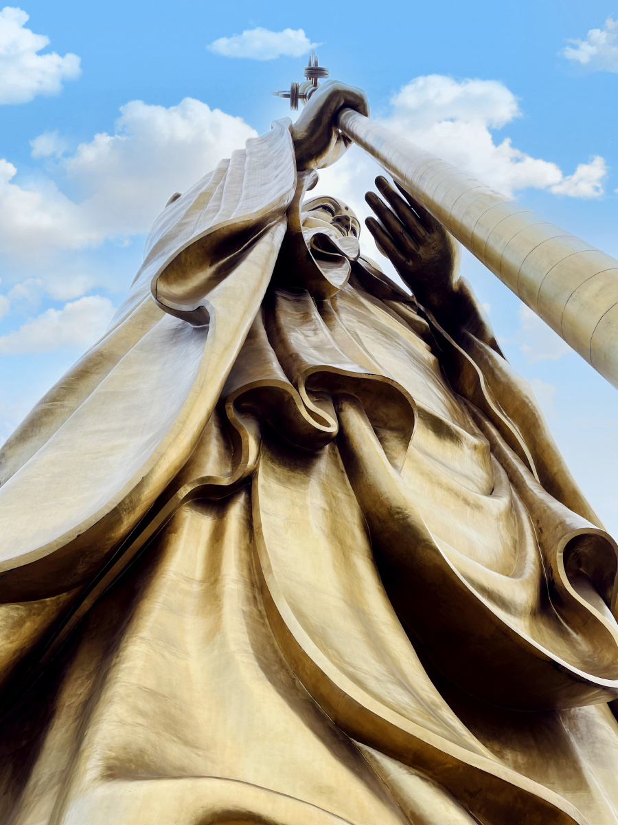 九华山佛光普照