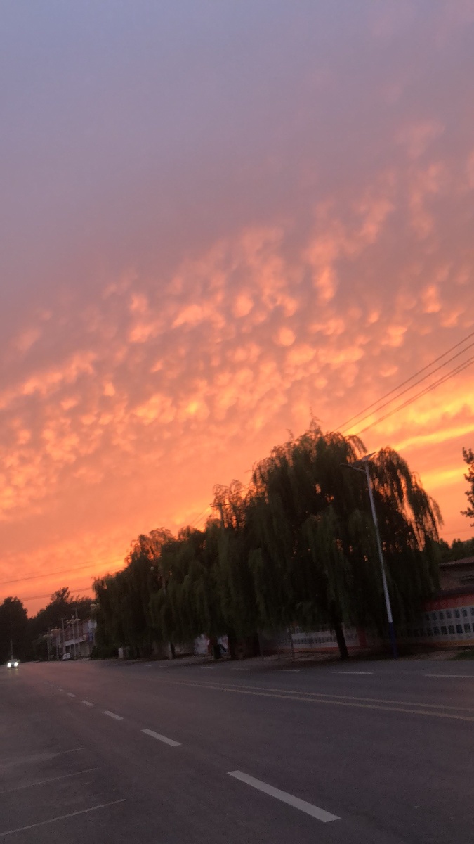 傍晚的火烧云0404 - 电气鼠哇 - 图虫