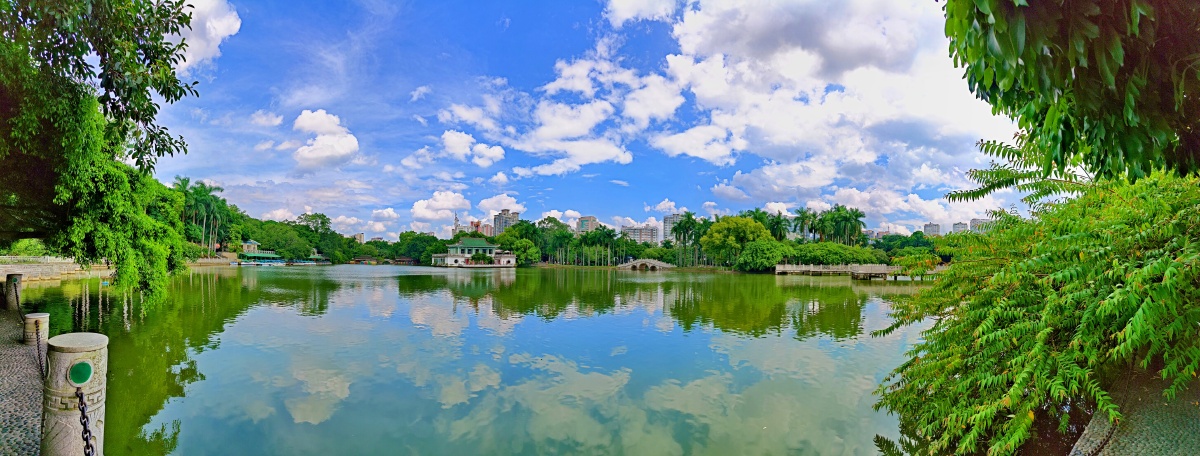 手机全景镜头下的青山绿水,火车站,泸沽湖!