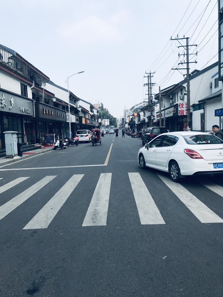 苏州街头手机拍摄