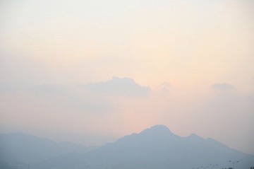 谜色01