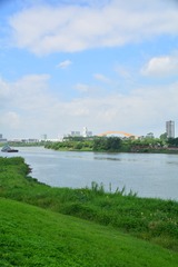 7CDDA820-B243-4DC9-8BC0-055F31FE9BCD/L0/001