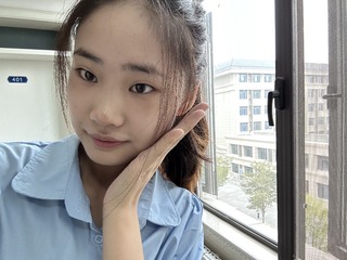 19528790-F9DE-4603-B508-F4CCE9F3743B/L0/001