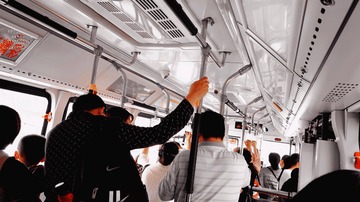 F0E4ACD2-CEC8-4953-AC10-451C219D87F5/L0/001