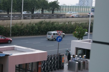 ADCBC2E2-F068-4300-9E76-DF3BD4D77967/L0/001