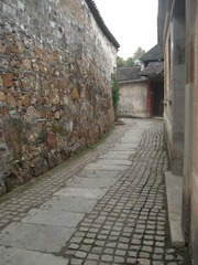 2440579