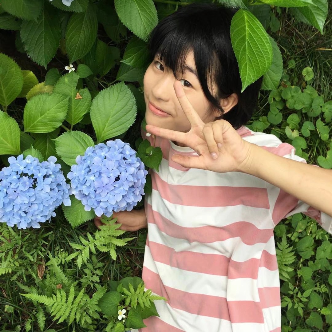 张雨轩轩轩关注