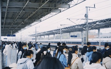 CED08FCA-FF98-4C25-B6B5-FACF0F4B9CAF/L0/001