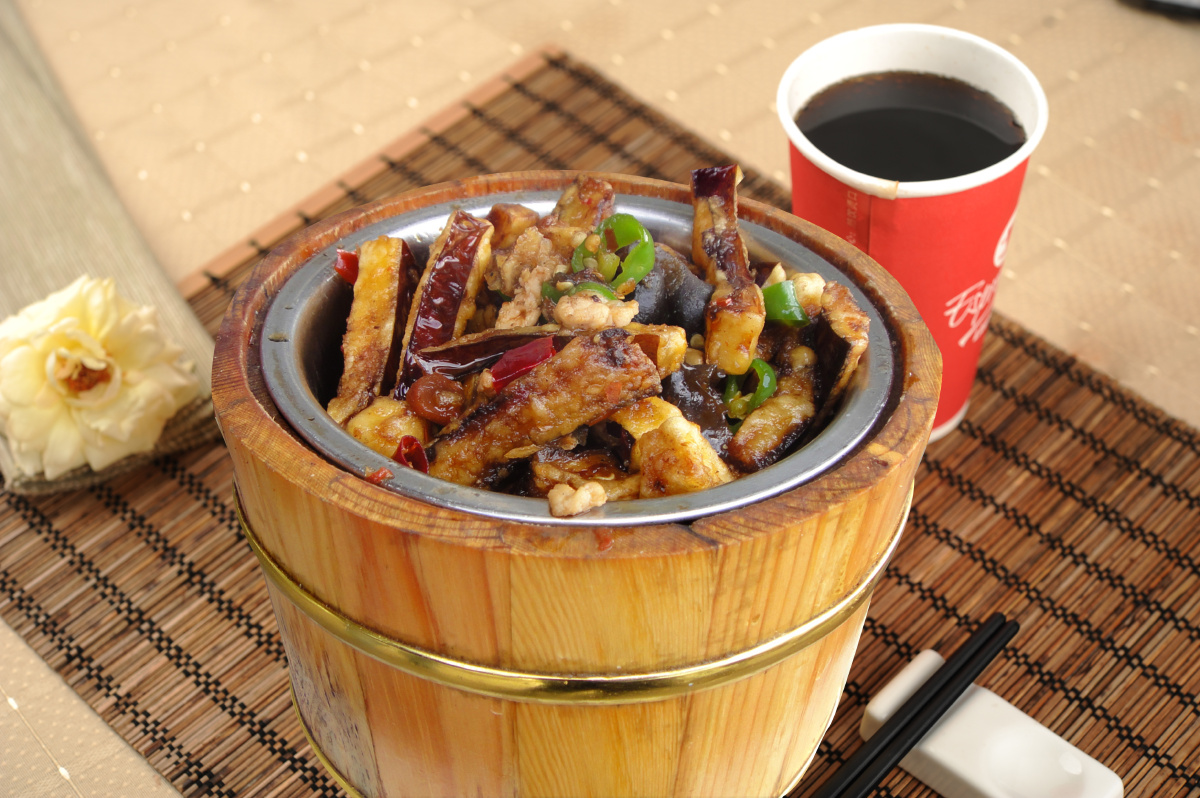 木桶饭 - 四棵菜 - 图虫