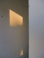 1603627