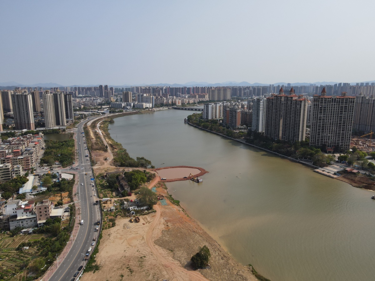 水口滨江区航拍东江新开河以及未来的鹅城大桥