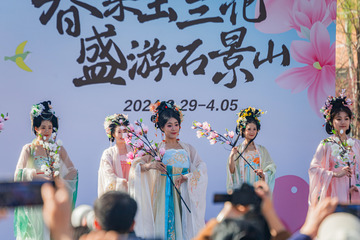 胡文凯1026900792
