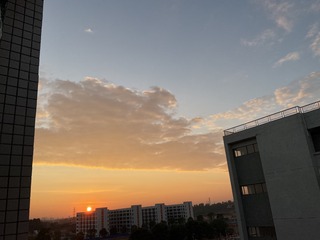 A48D8573-B8C5-4E3B-A914-3F66055E2EB5/L0/001