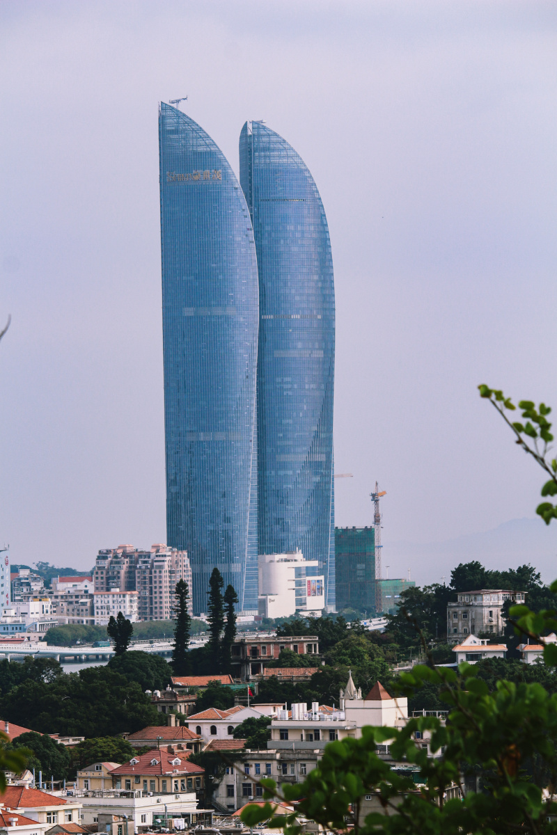 鼓浪屿角度拍的双子塔