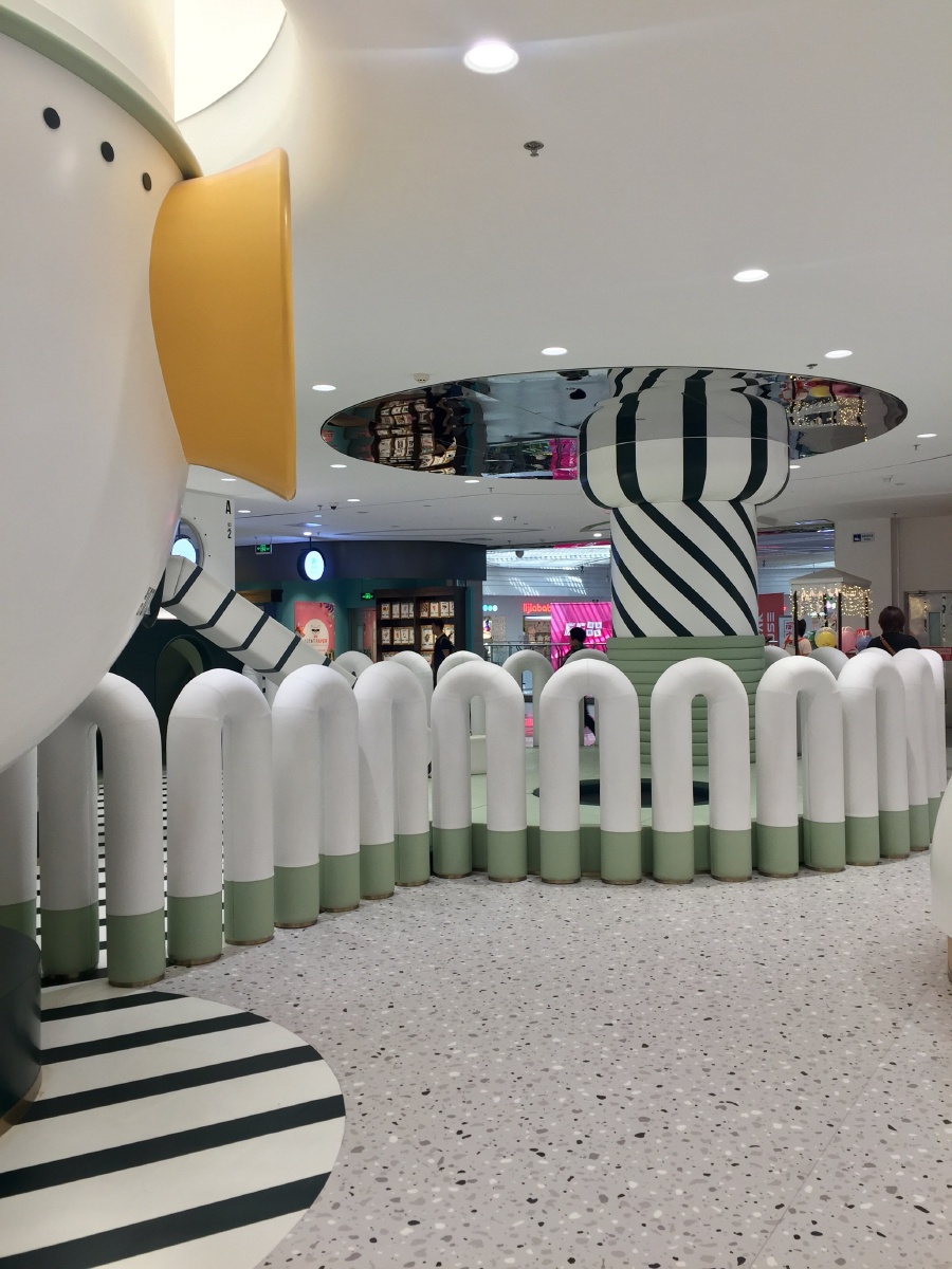 商场 儿童乐园 玩耍 小朋友 六一儿童节 快乐 休闲 娱乐